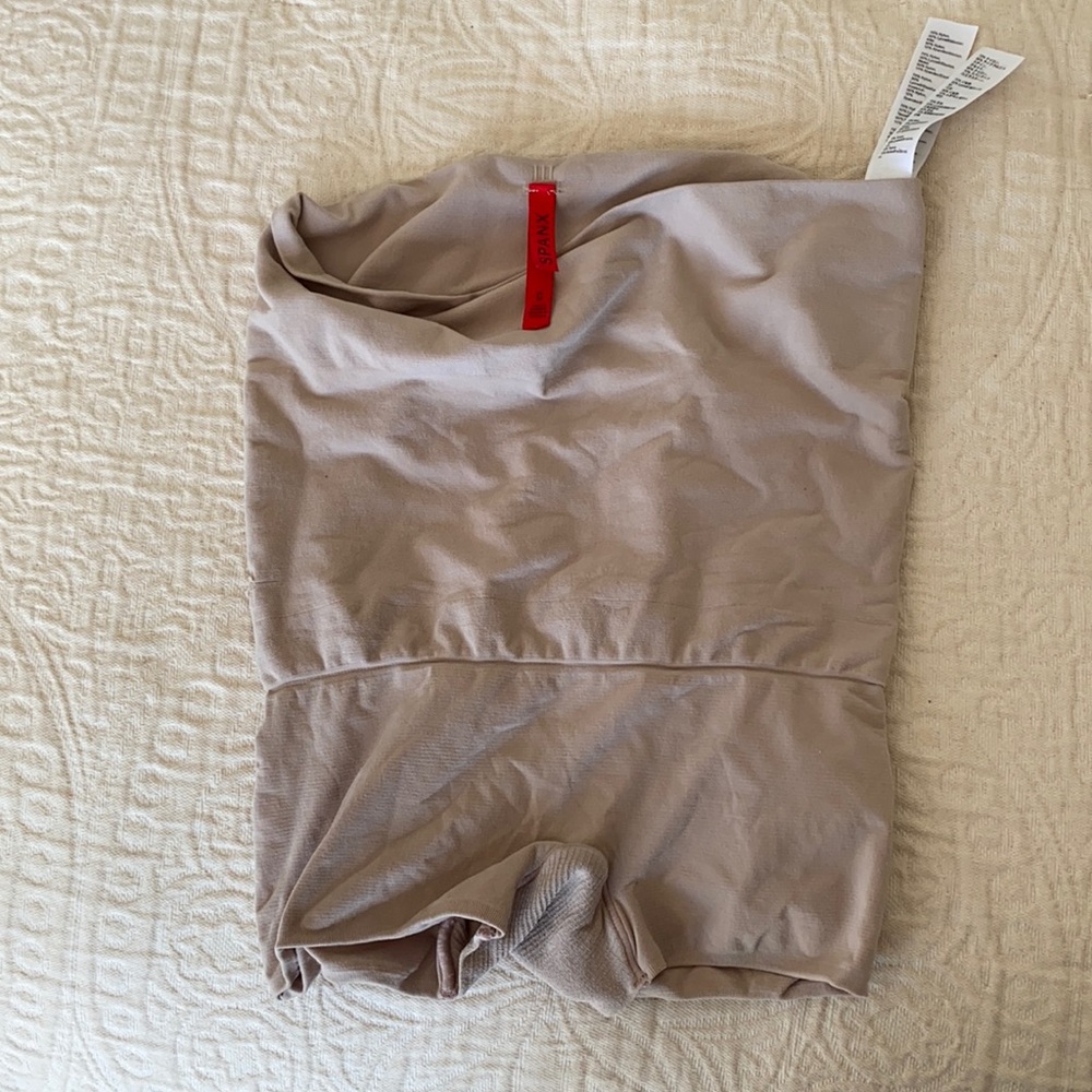 Spanx high waisted bottoms